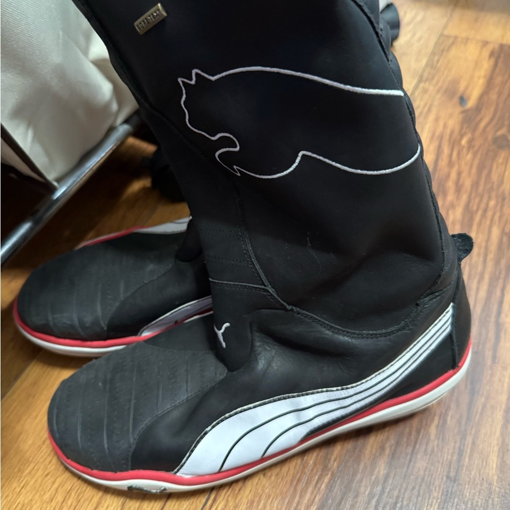 GORE-TEX Black and Red Men's sailing boots